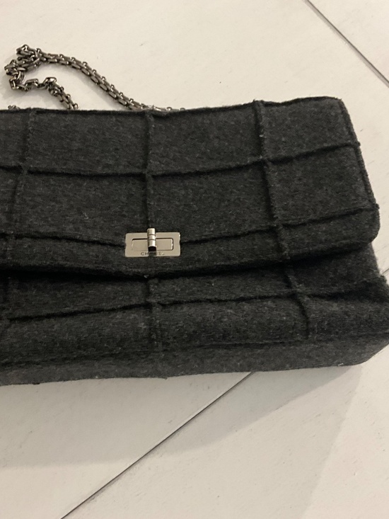 Chanel Bag - Picture 3 of 5